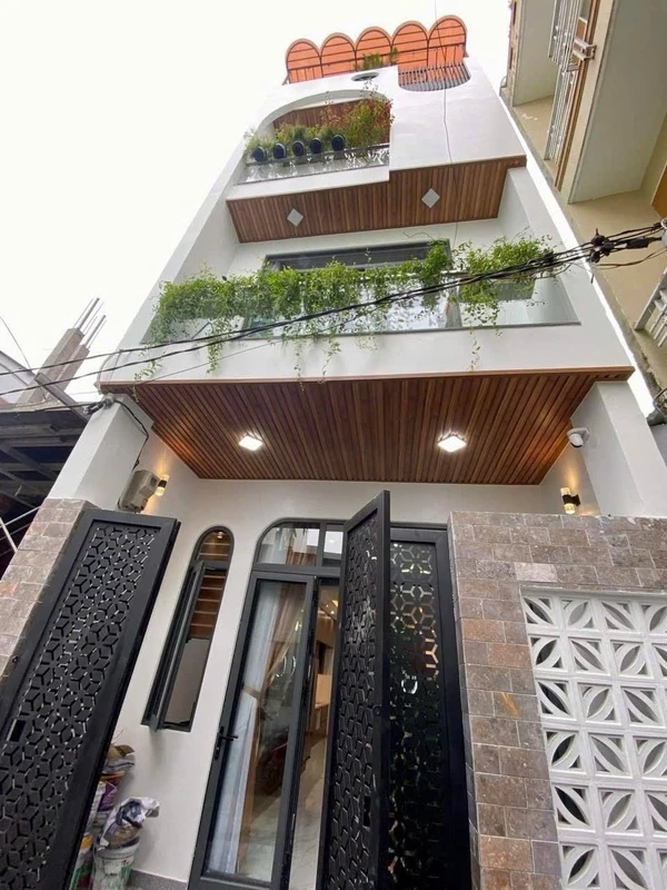 Bán nhà 3 tầng Phạm Văn Nghị 60m² 3PN, full nội thất, nhỉnh 5 tỷ