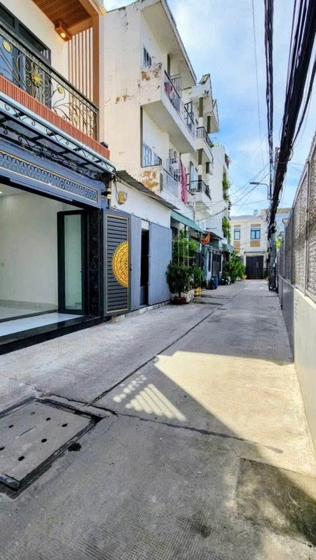 Bán nhà phố mới 4PN, 5WC, 75.6m², 8 tỷ 600 triệu Quận 7