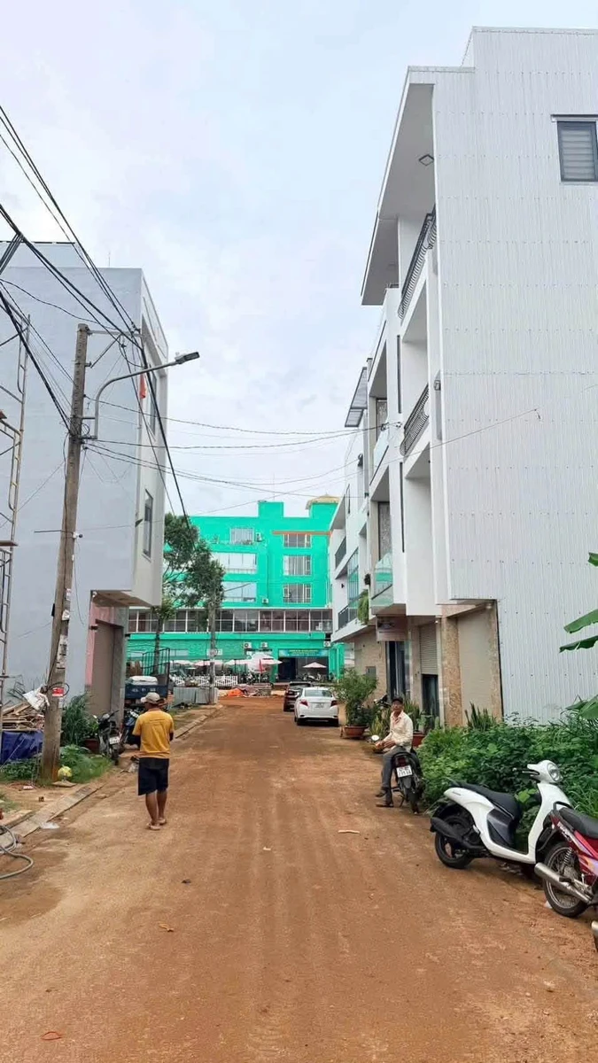 Bán 2 lô đất tái định cư Lý Tự Trọng 5x13,7 và 5x14,9 - Ảnh thu nhỏ 2