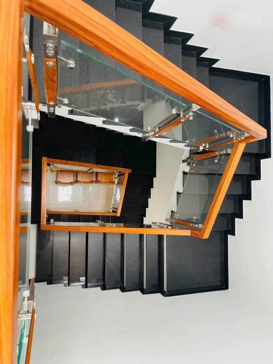 Bán nhà phố mặt tiền Linh Tây 106m², 3 tầng, giá 9,8 tỷ, Thủ Đức - Ảnh thu nhỏ 5
