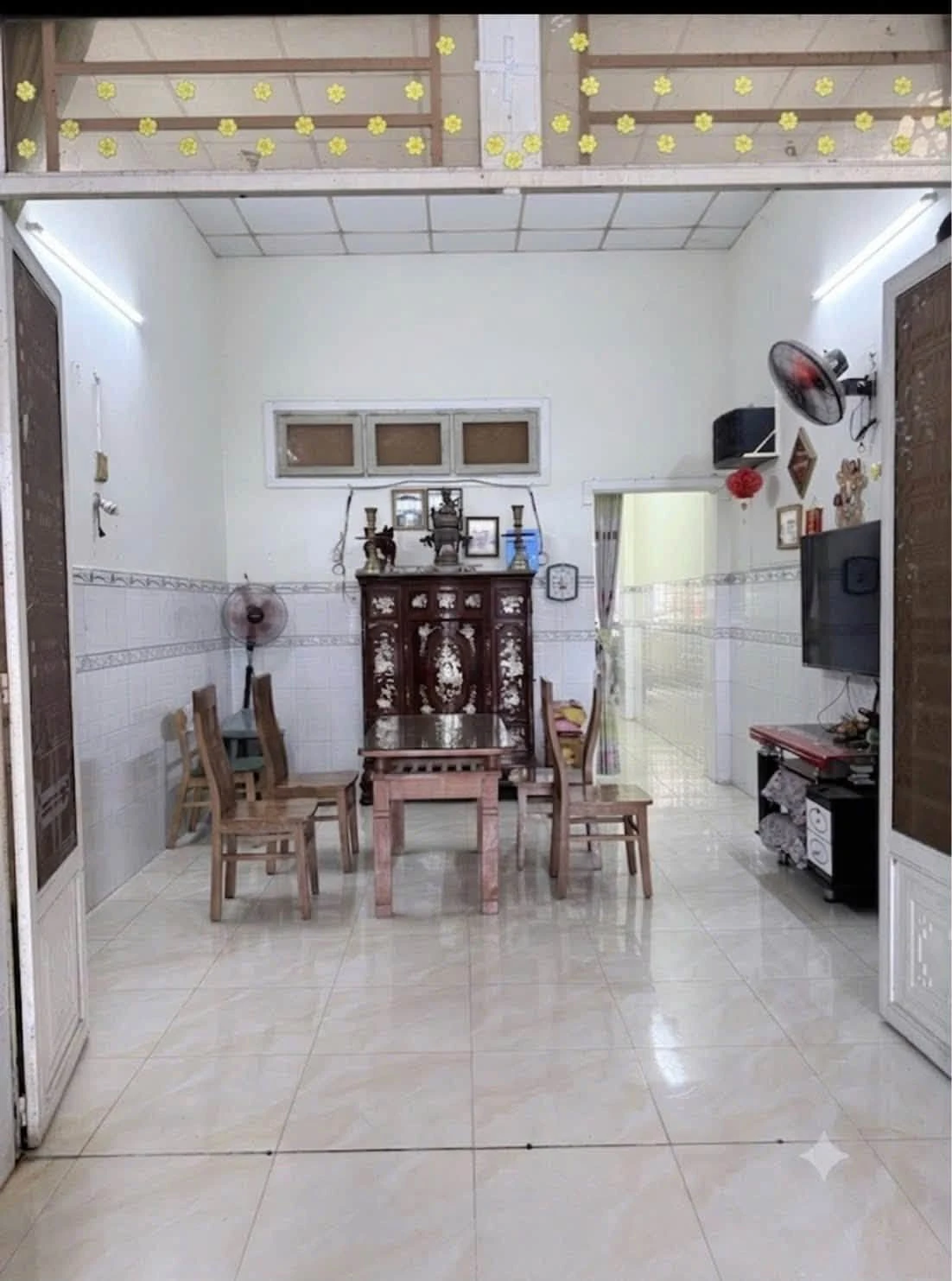 Bán nhà cấp 4 mặt tiền Võ Văn Hát 92m², giá nhỉnh 5 tỷ, Quận 9 - Ảnh 1