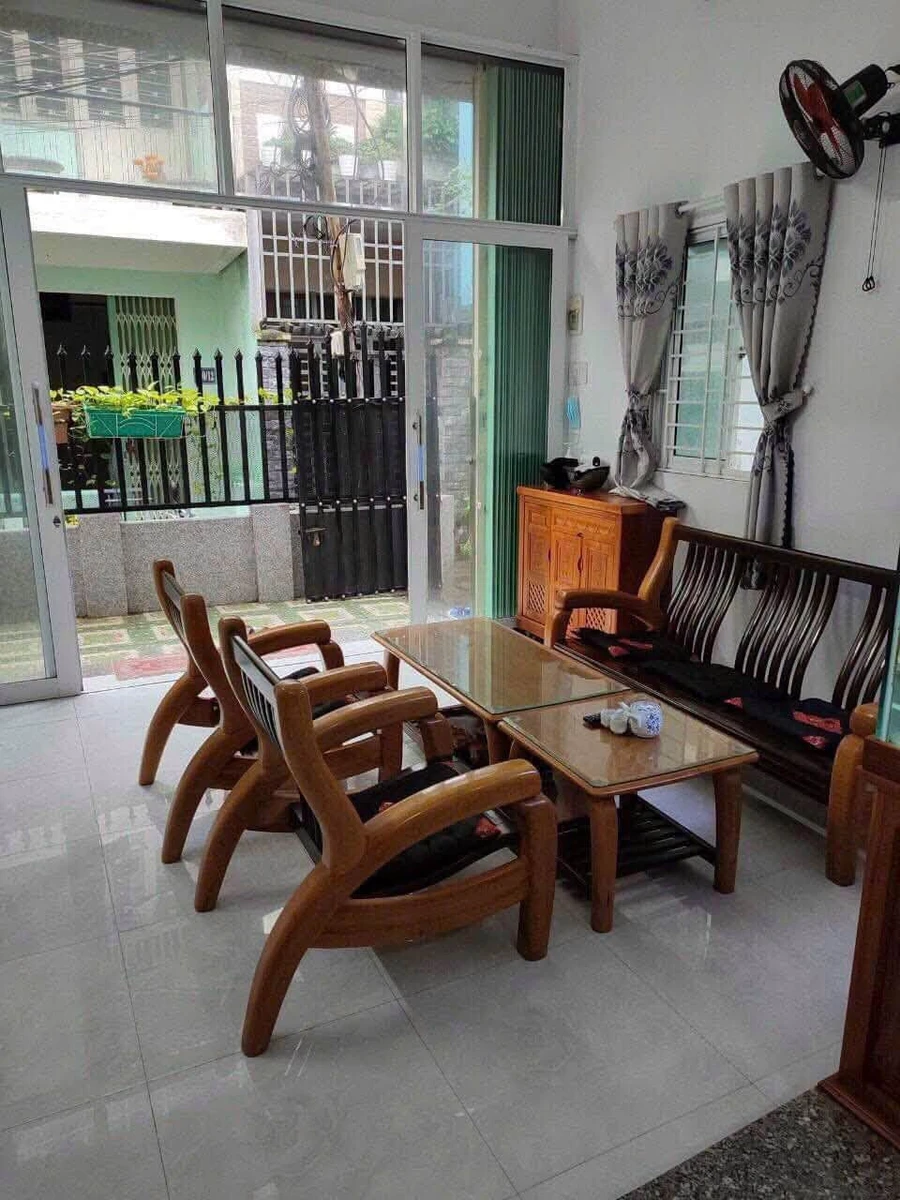 Bán nhà hẻm 3 tầng 53,4m² Quy Nhơn 3,5 tỷ - Ảnh 1