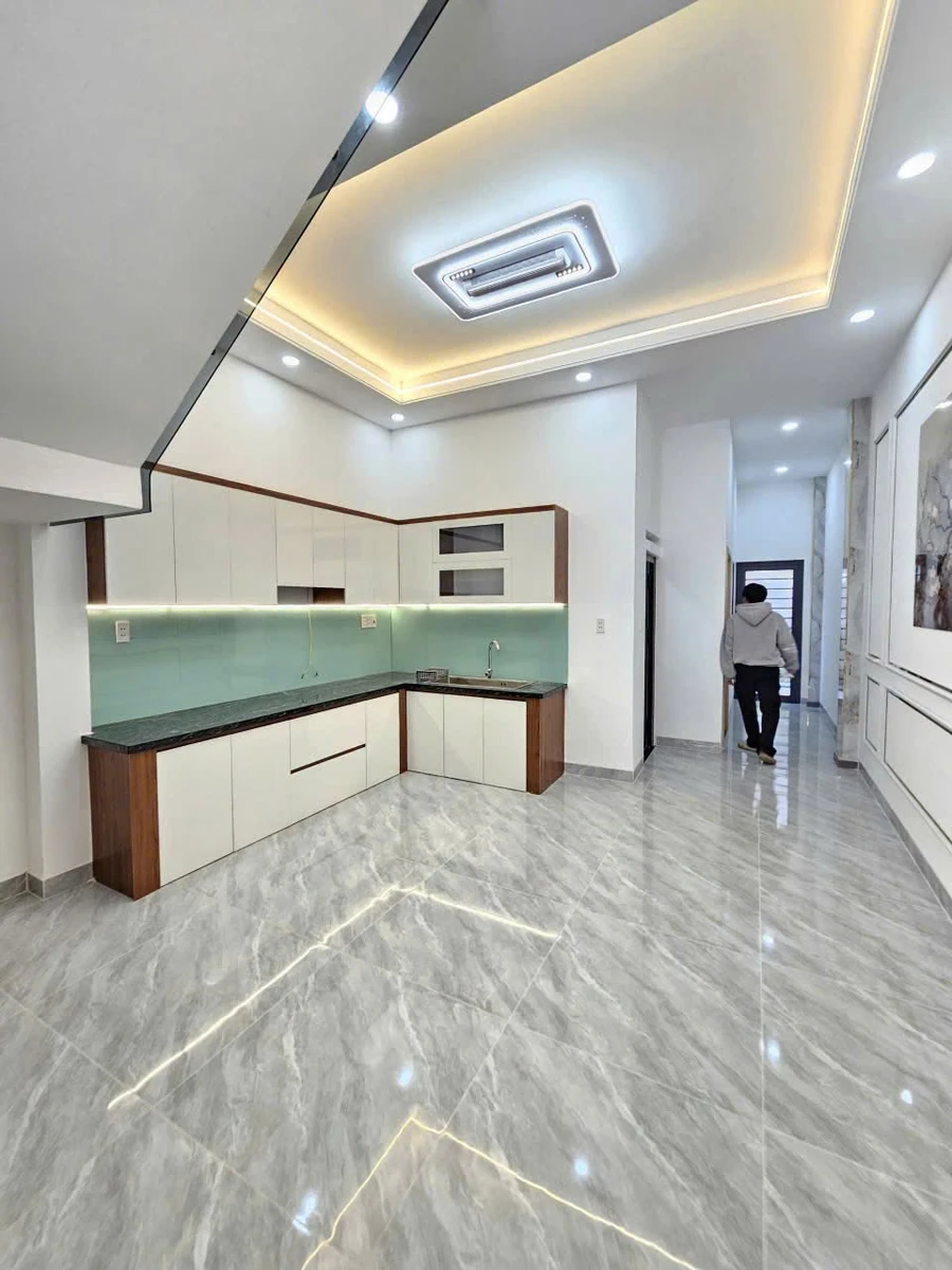 Bán nhà 81m2, 3 phòng ngủ, 4 tỷ 300 gần Công Viên Cây Sung, Biên Hòa - Ảnh thu nhỏ 3