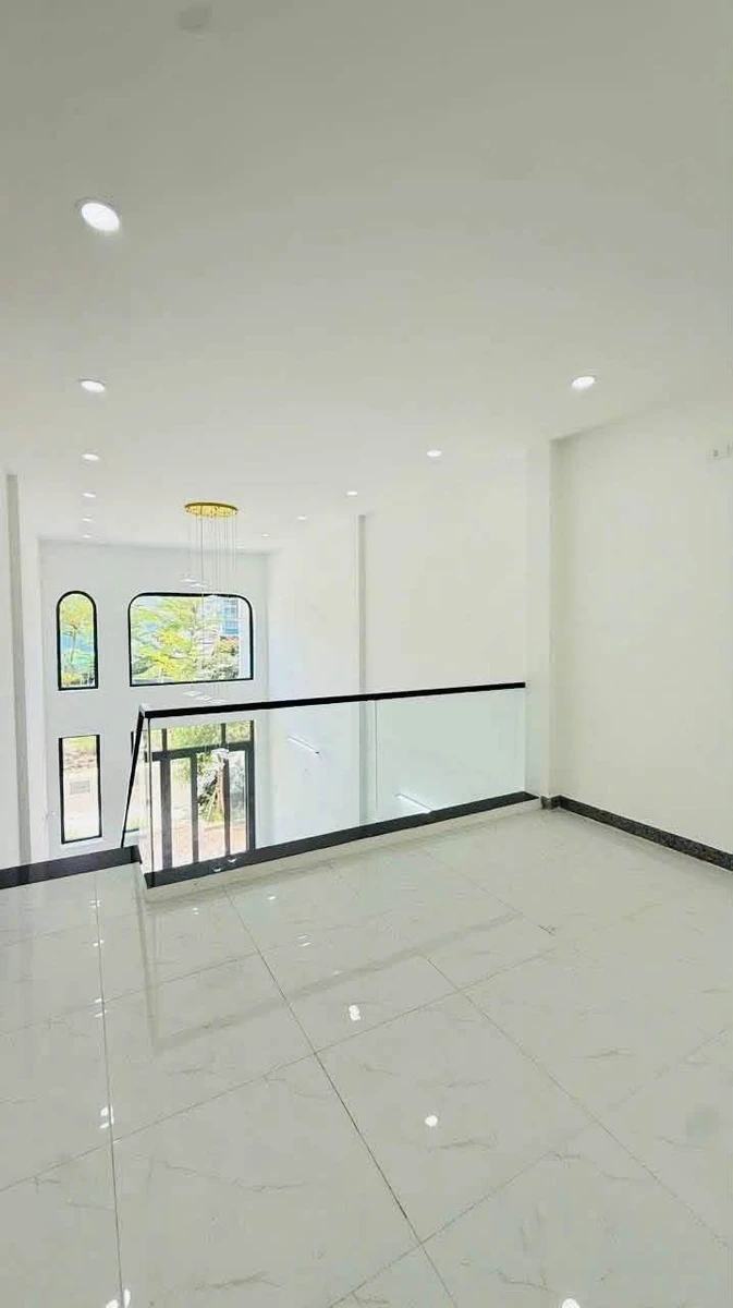 Bán nhà mặt tiền 62m2 Hà Thanh 2 Quy Nhơn 3,5 tỷ - Ảnh thu nhỏ 2