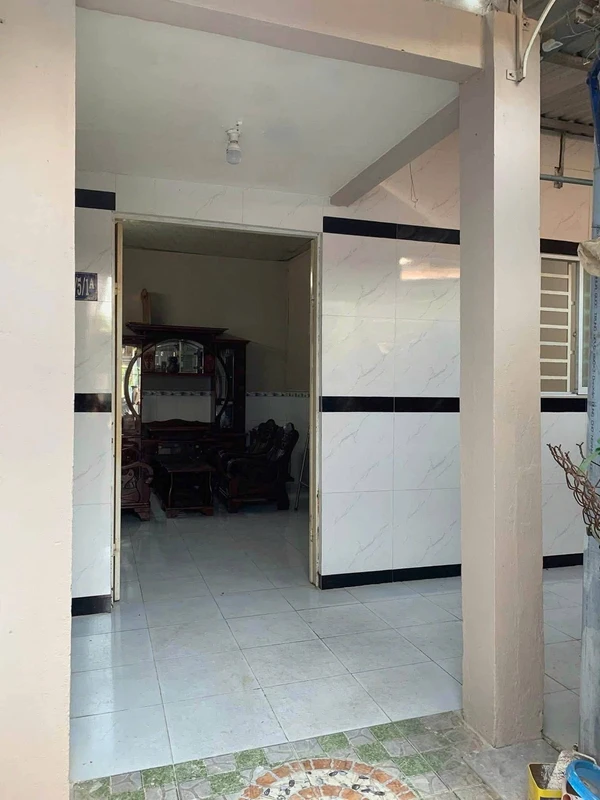Bán nhà hẻm 54,6m² Rạch Giá, 2 phòng ngủ, 580 triệu