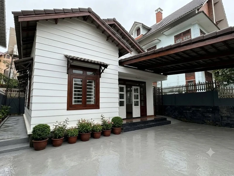 Bán nhà phố 224m² ngang 12m Yersin Đà Lạt 15 tỷ