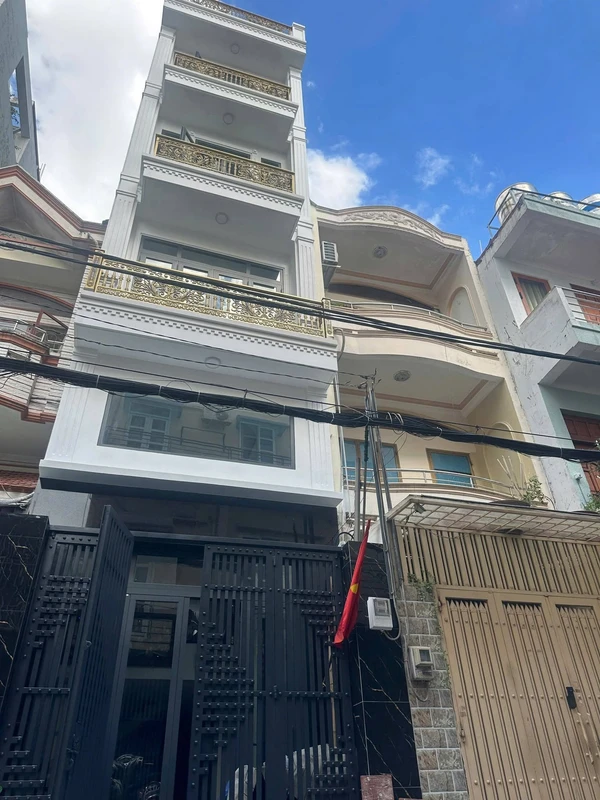 Bán nhà HXH Văn Chung, Phường 13, Tân Bình, 72m², 1 trệt 1 lửng 3 lầu, giá 15 tỷ