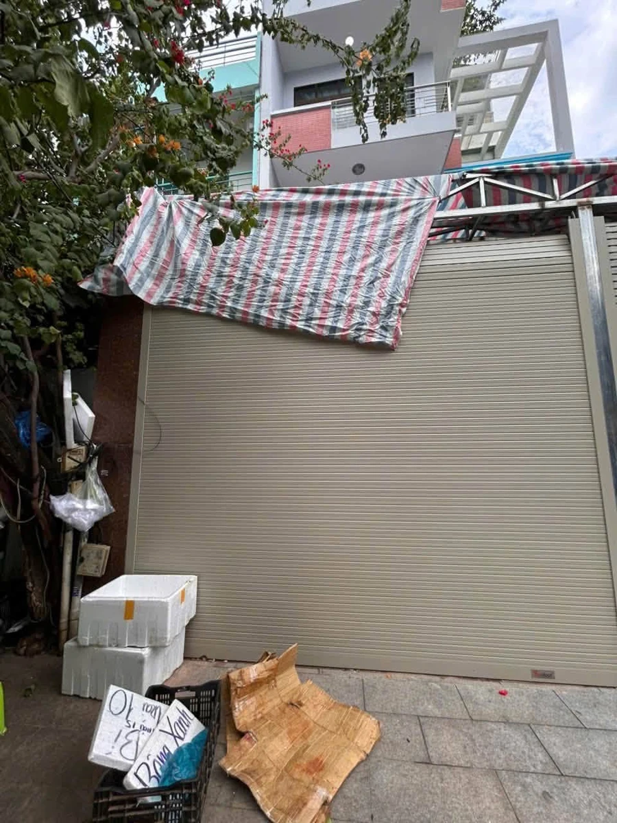 Cho thuê mặt bằng kinh doanh mặt tiền Phan Xích Long 80m2 - Ảnh thu nhỏ 4