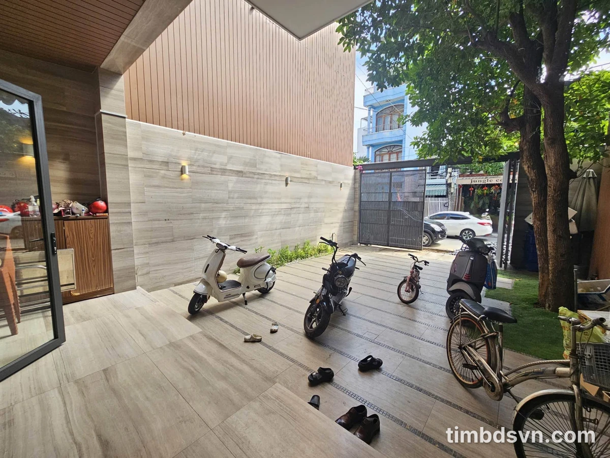 Bán nhà mặt tiền Lê Quý Đôn, Nha Trang, 188m2, 31 tỷ - Ảnh thu nhỏ 2