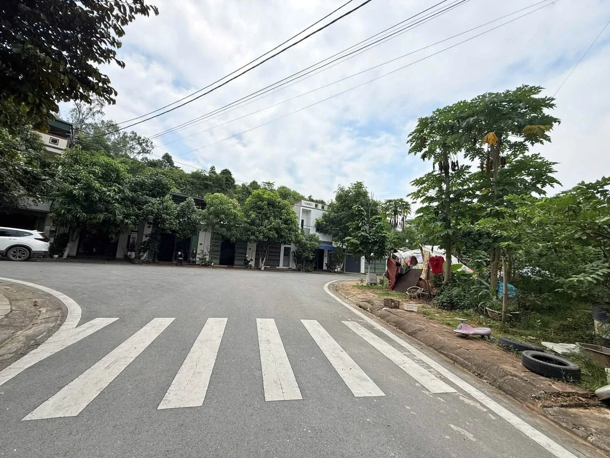 Nhà cấp 4 bán 2 phòng ngủ 100m2 Chu Phúc Uý 2,65 tỷ - Ảnh thu nhỏ 5