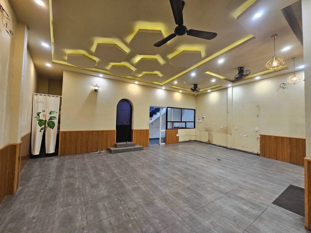 Bán nhà mặt tiền Nguyễn Tuân, Khánh Hòa, 80m², 4.5 tỷ - Ảnh thu nhỏ 3