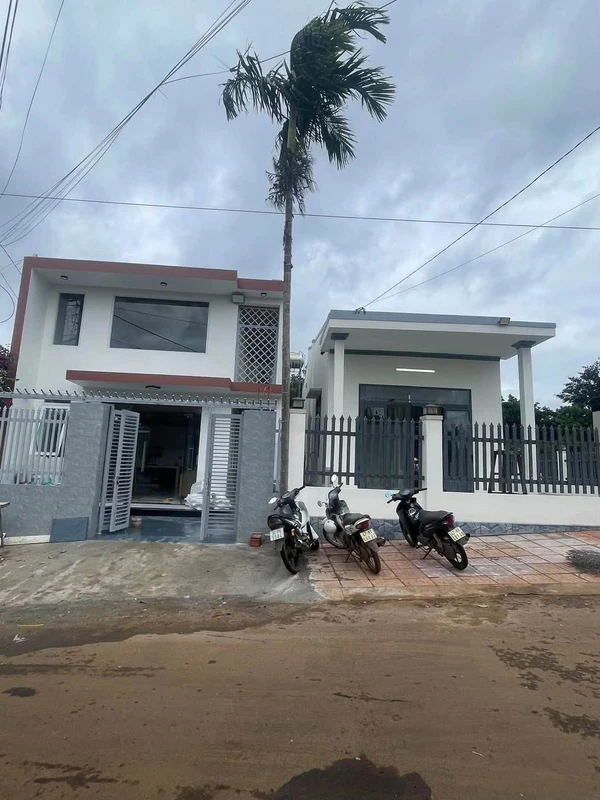 Bán nhà 3PN Bùi Thị Xuân Đắk Lắk 201m² 5 tỷ 5