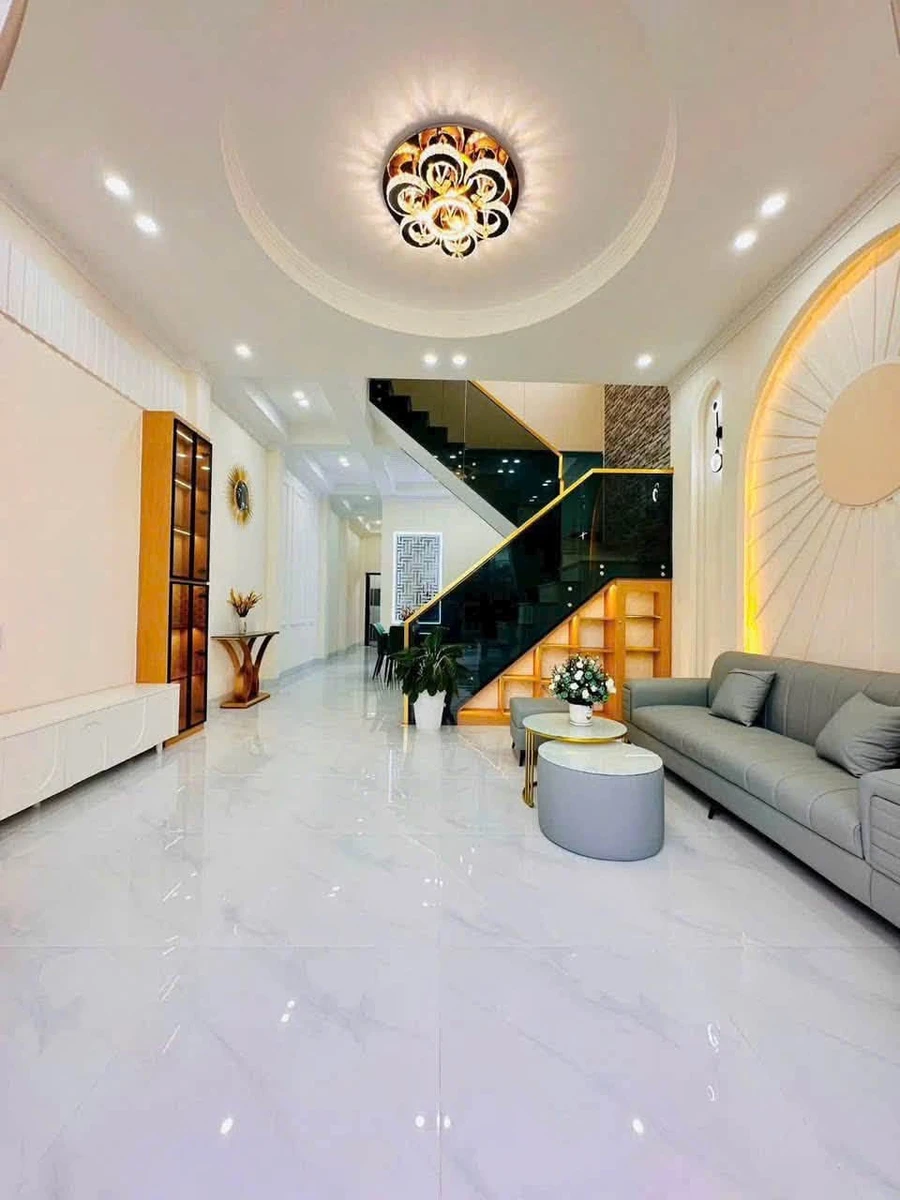 Bán nhà lầu 5x22.4m Nguyễn Văn Linh Tây Ninh 2.59 tỷ - Ảnh thu nhỏ 3