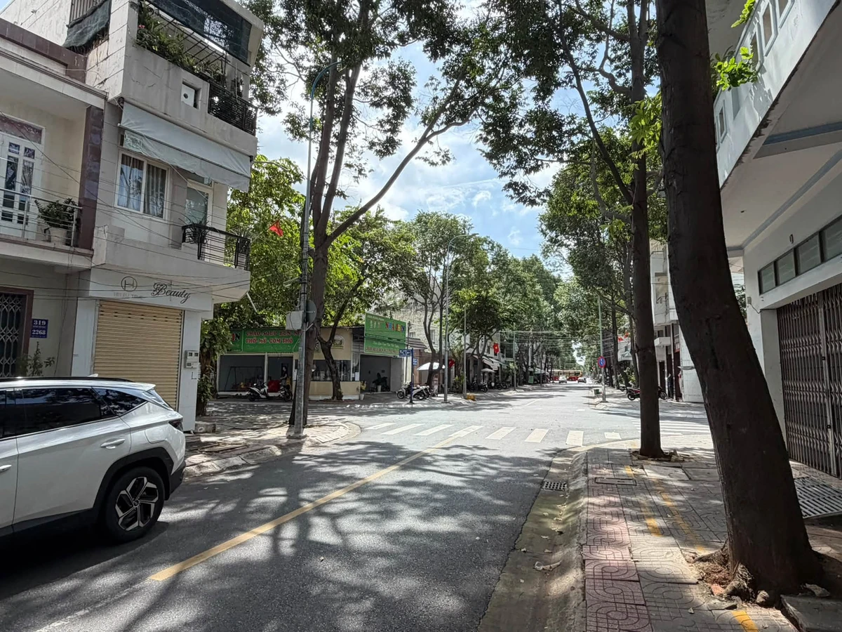 Bán nhà mặt tiền Huỳnh Tấn Phát Bà Rịa 76,5m² 4,6 tỷ - Ảnh thu nhỏ 4