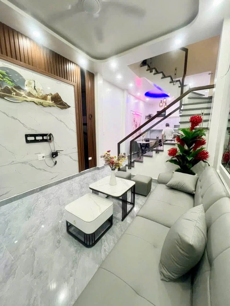Nhà bán 4 phòng ngủ, 40m² mặt tiền tại Trần Nguyên Hãn - Ảnh thu nhỏ 4