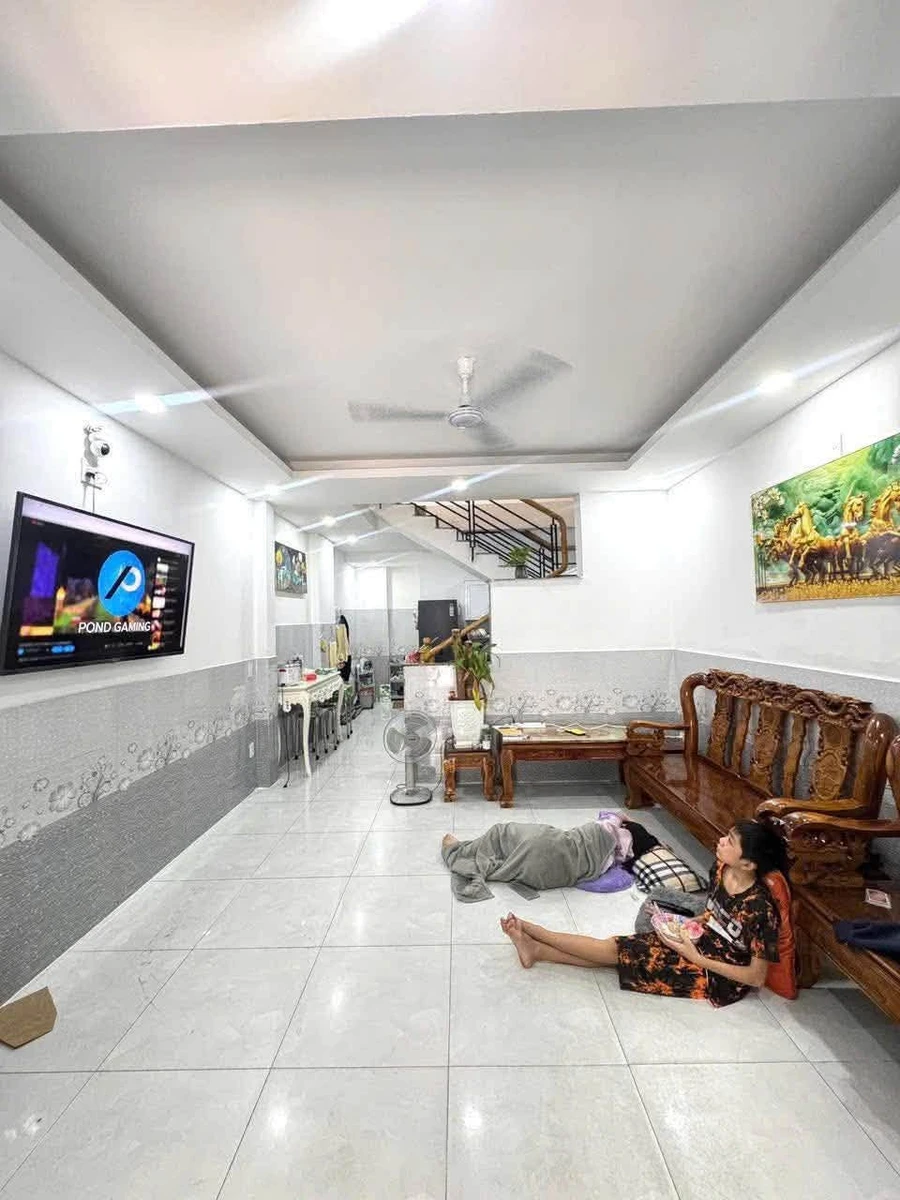 Bán nhà mặt tiền nhánh Hiệp Thành 45 Quận 12, 4x11m, 3 tầng, 4PN, giá 3,38 tỷ - Ảnh thu nhỏ 4