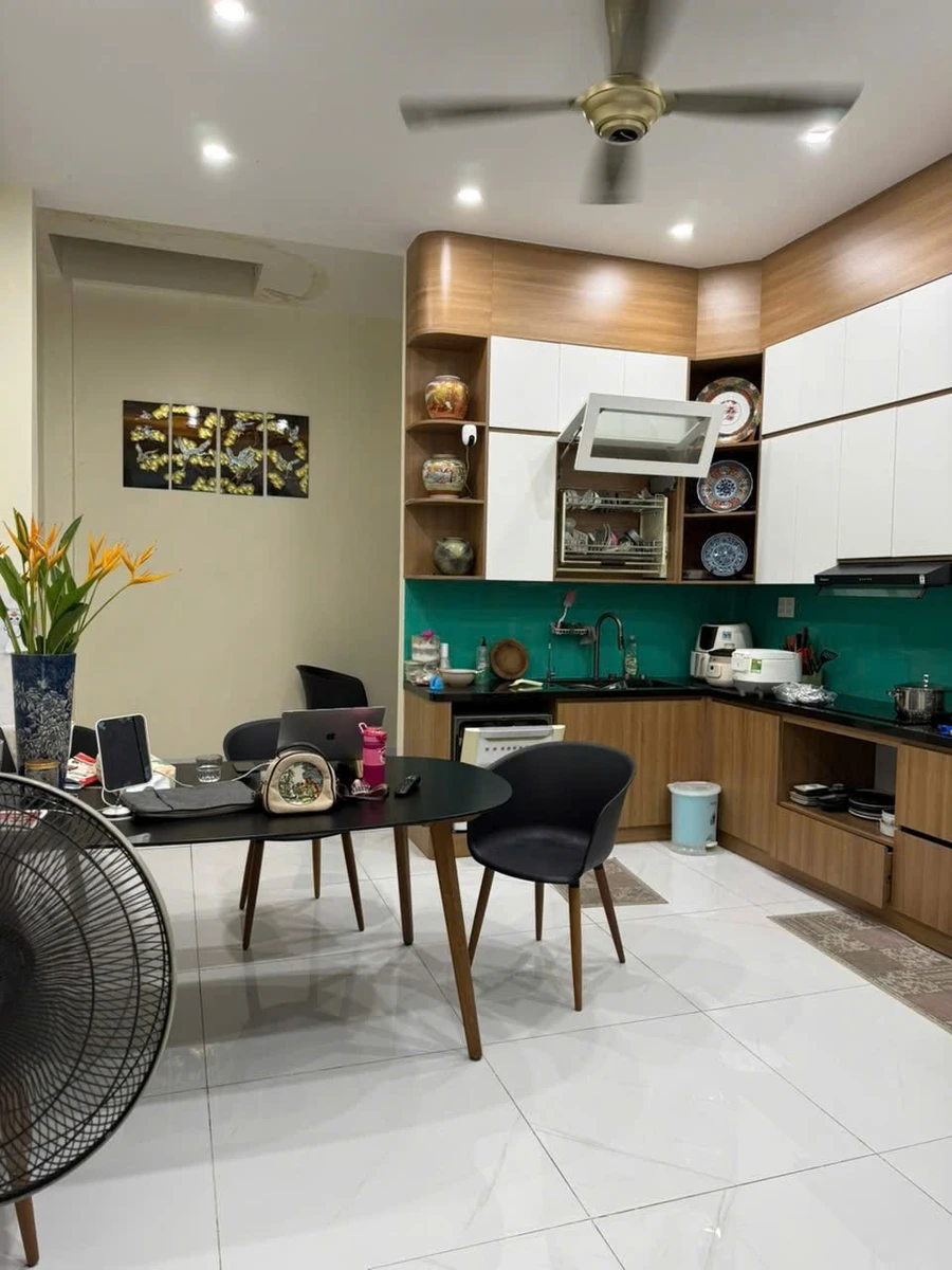 Cho thuê nhà 3 tầng mặt tiền Điện Biên Phủ Nha Trang 67,5m² - Ảnh thu nhỏ 3