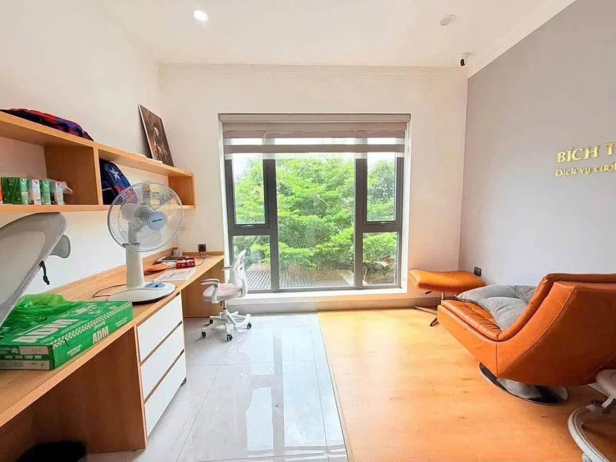 Bán nhà 2 tầng hẻm Hoàng Thế Thiện, Phường Tân Lợi, Buôn Ma Thuột, 7x14,7m giá 5,5 tỷ - Ảnh thu nhỏ 3