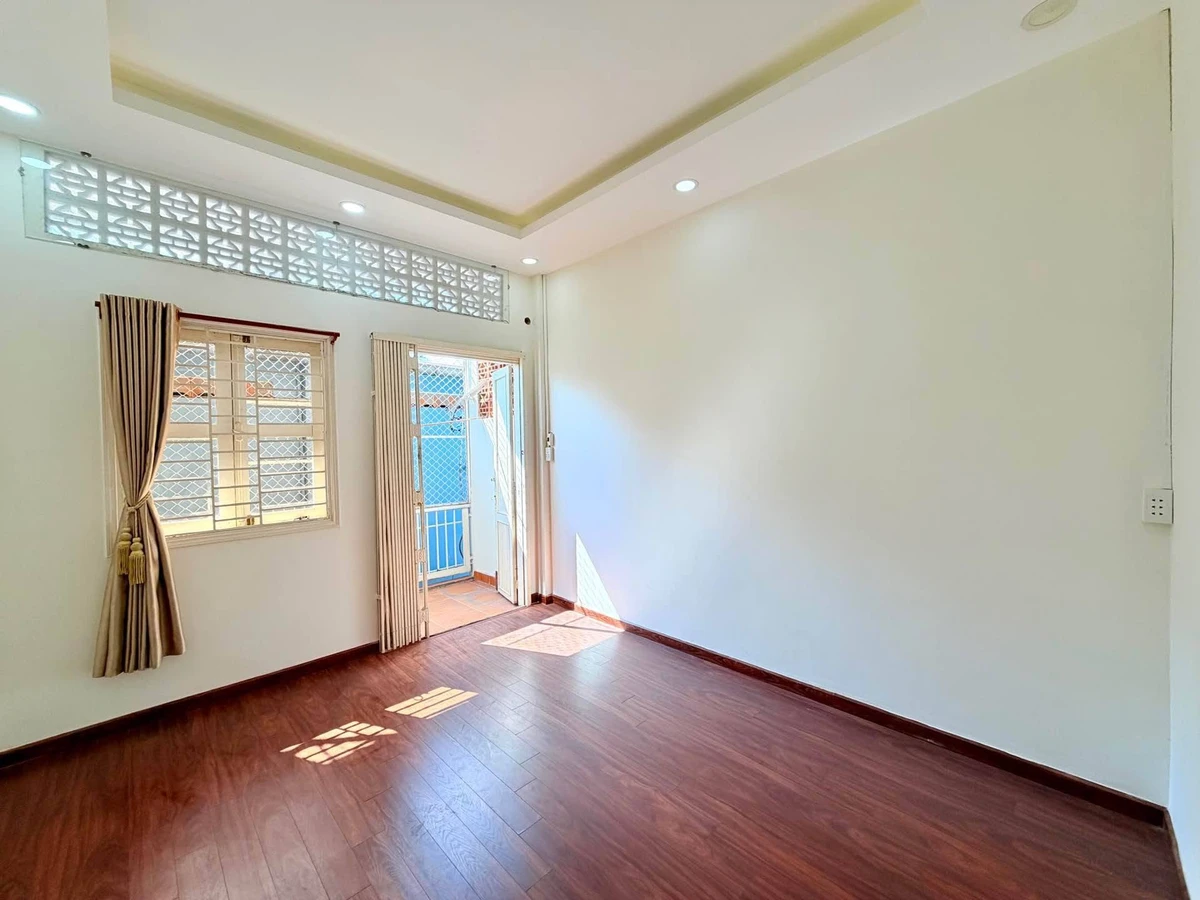 Bán nhà 2 tầng 48m² gần Phùng Văn Cung, Phú Nhuận, giá nhỉnh 6 tỷ - Ảnh thu nhỏ 3
