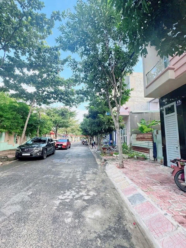 Bán lô đất 74m² đối diện trường Nguyễn Thái Bình Vũng Tàu