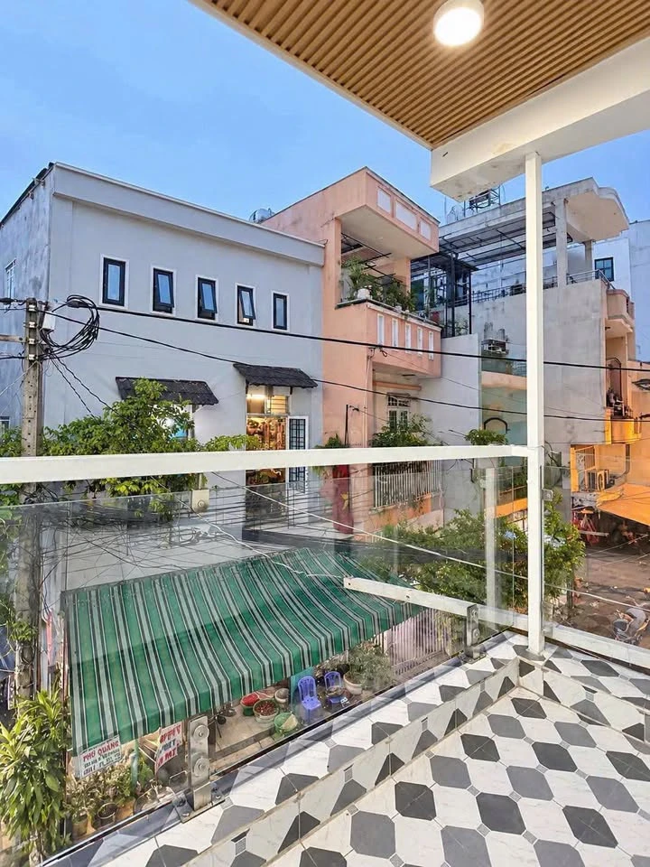 Bán nhà mặt tiền 3 tầng 25m2 khu Bàu Cát, Tân Bình, giá 5,6 tỷ - Ảnh thu nhỏ 5