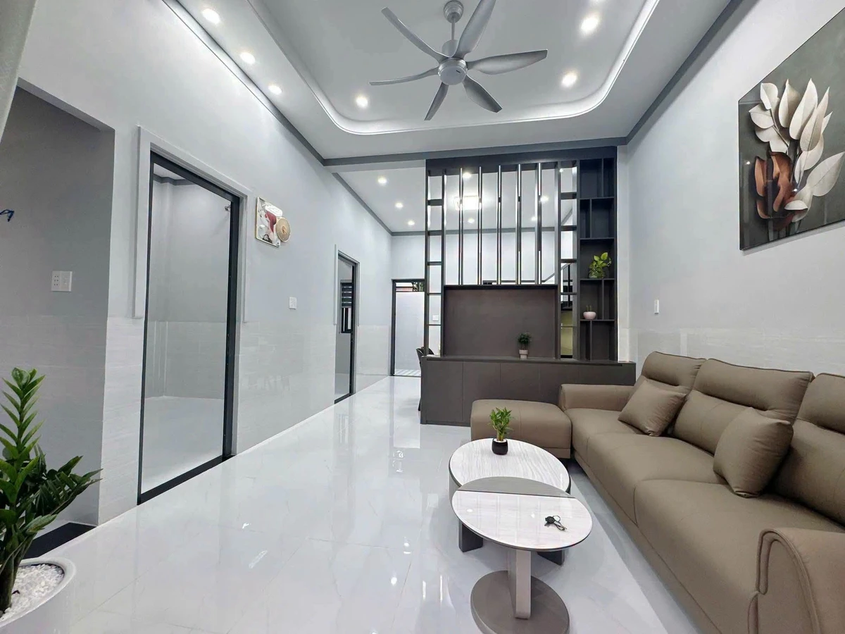 Bán nhà mới 7m x 16m, 68 m², 2PN 2WC, Tân Phú Đồng Xoài - Ảnh thu nhỏ 5