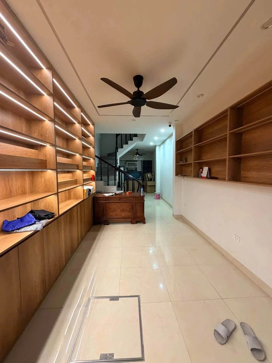 Cho thuê nguyên căn 5 tầng 45m² Thổ Quan 16,5 triệu/tháng - Ảnh thu nhỏ 2