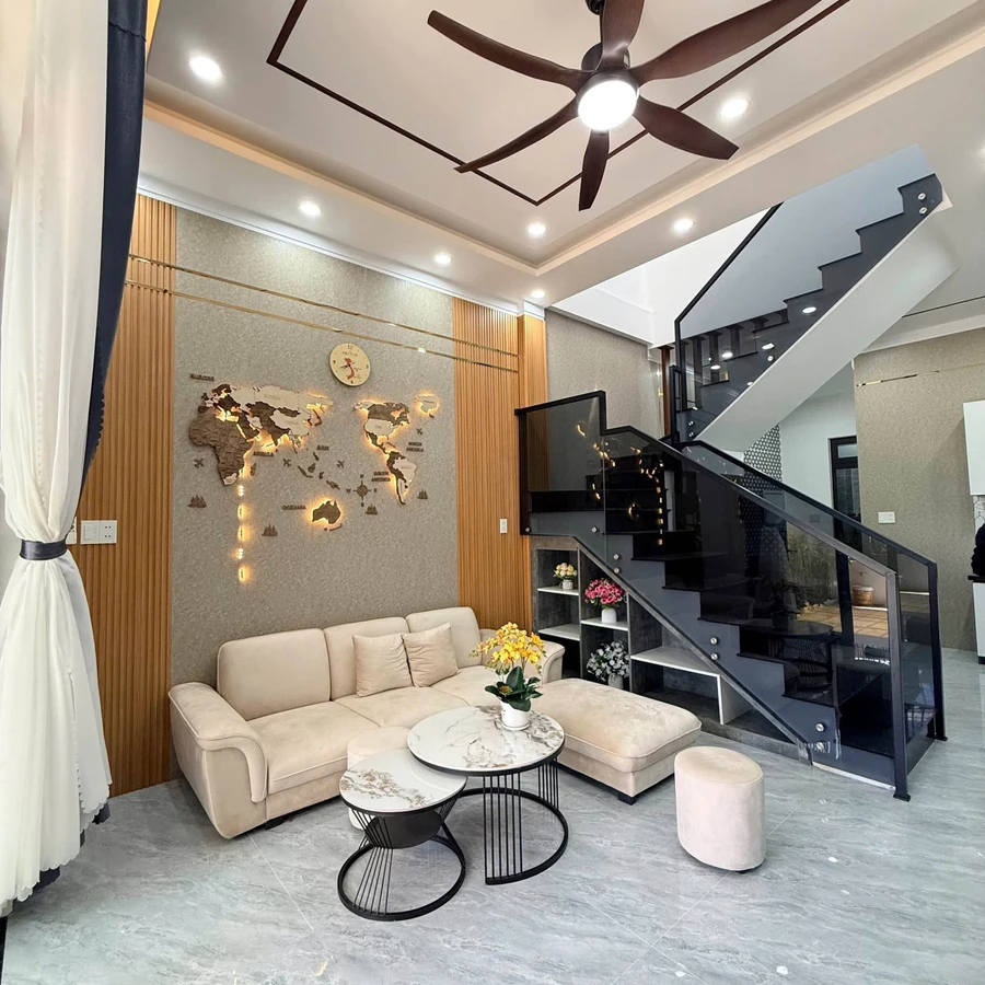 Bán nhà tân cổ điển 3PN 90m² hẻm Lý Chính Thắng Pleiku - Ảnh thu nhỏ 2