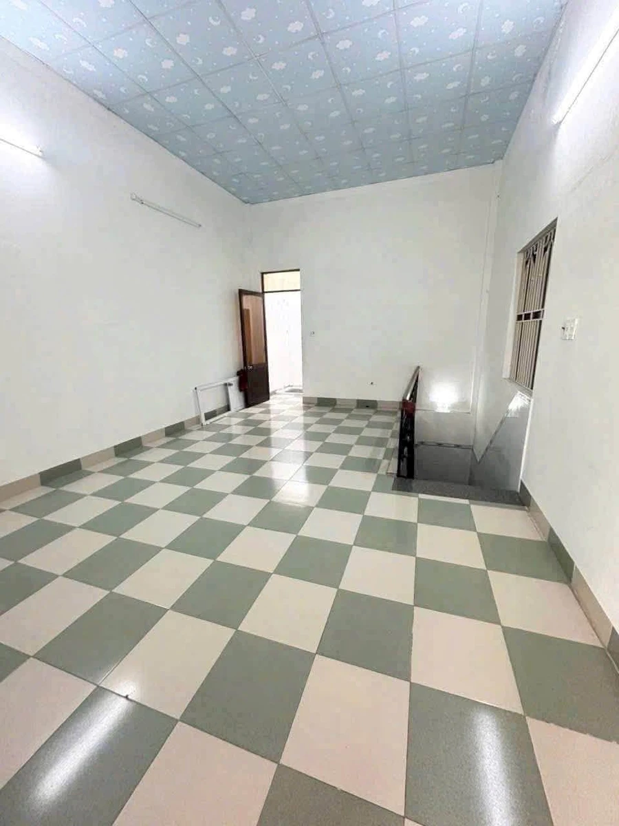 Cho thuê nhà nguyên căn mặt tiền 72m² Quy Nhơn, 12 triệu/tháng - Ảnh thu nhỏ 4