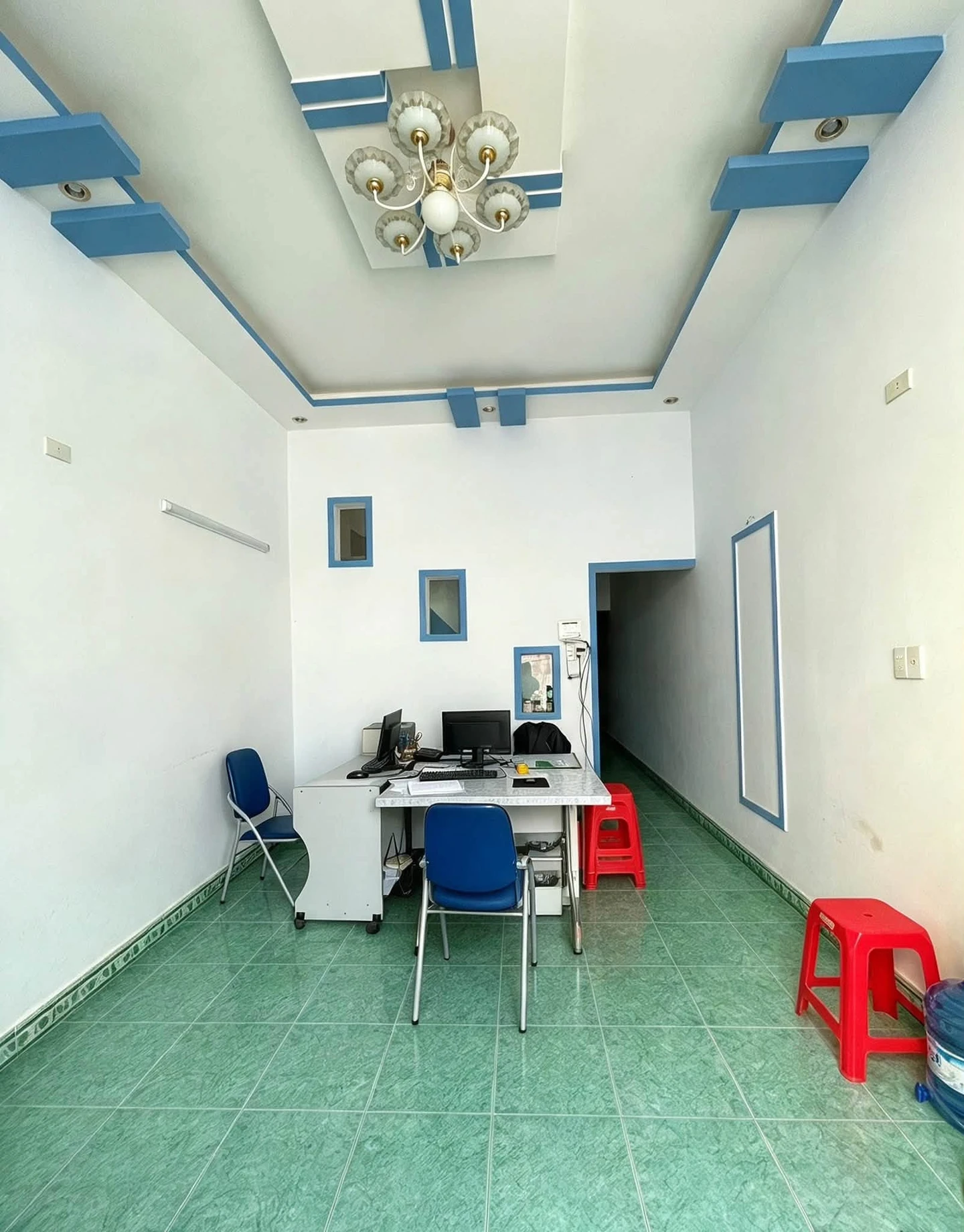 Bán nhà 2 tầng 116m2 3PN Hoàng Văn Thụ Quận 5 - Ảnh 1