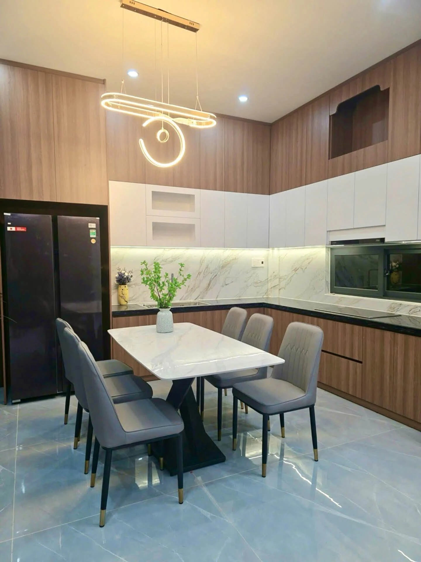 Bán nhà 87m² 3 tầng 3 PN kiệt Tôn Đản gần 5 tỷ - Ảnh 1