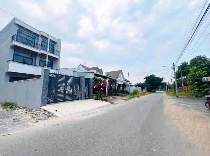 Bán nhà Định Hòa 4 phòng ngủ 97.6m² 3.95 tỷ Bình Tân - Ảnh thu nhỏ 2