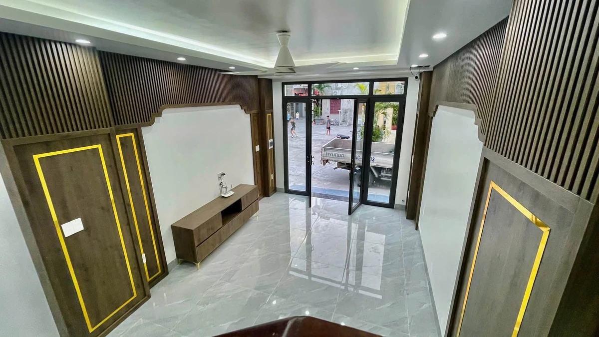 Nhà bán 4 tầng 43m2 hướng Tây Quận 7 - 3 tỷ - Ảnh thu nhỏ 3