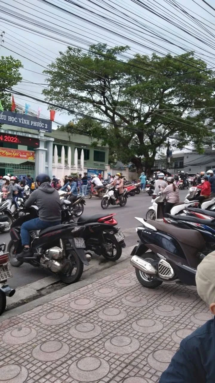 Bán nhà mặt tiền Nguyễn Đình Chiểu 83.3m2, 20 phòng cho thuê 40tr/tháng, Nha Trang - Ảnh 1