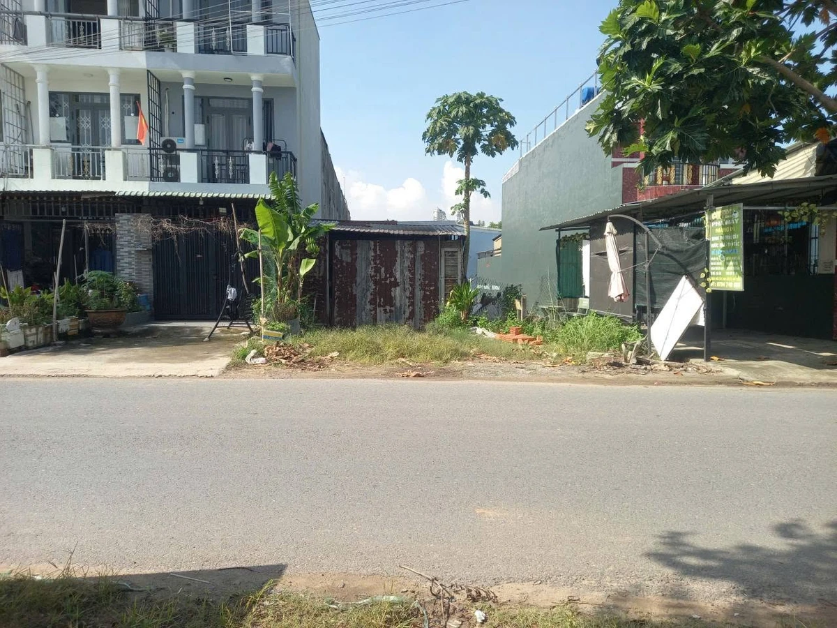 Bán đất nền 5.6x37m Mỹ Hạnh Nam Đức Hòa - Ảnh 1