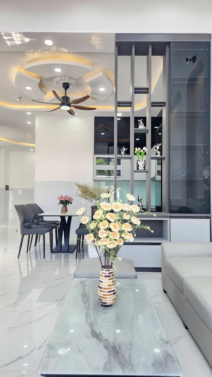 Bán nhà lầu 3PN/3WC, 121.9m2, Tây Ninh, 2.39 tỷ - Ảnh thu nhỏ 2
