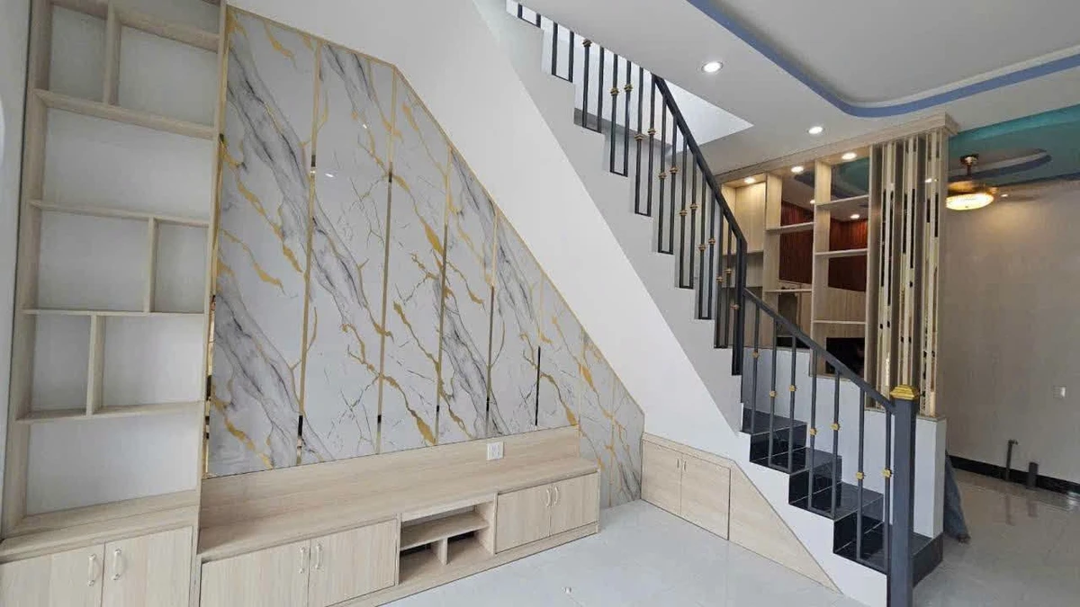 Bán nhà mới 3 phòng ngủ 55.5m² Nguyễn Bỉnh Khiêm Quận 1 - Ảnh thu nhỏ 2