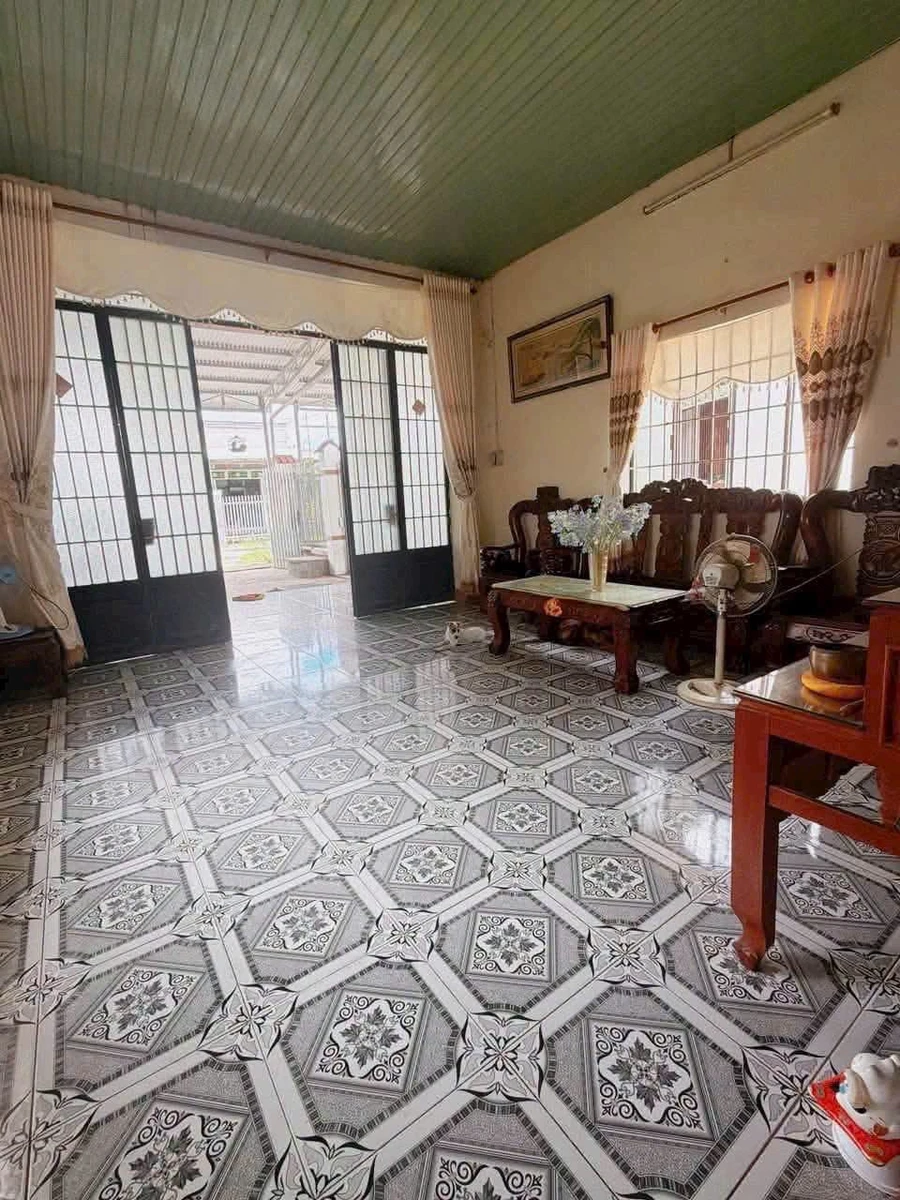 Bán nhà 2 phòng ngủ 50m2 hẻm Trần Phú, Tây Ninh - Ảnh thu nhỏ 5