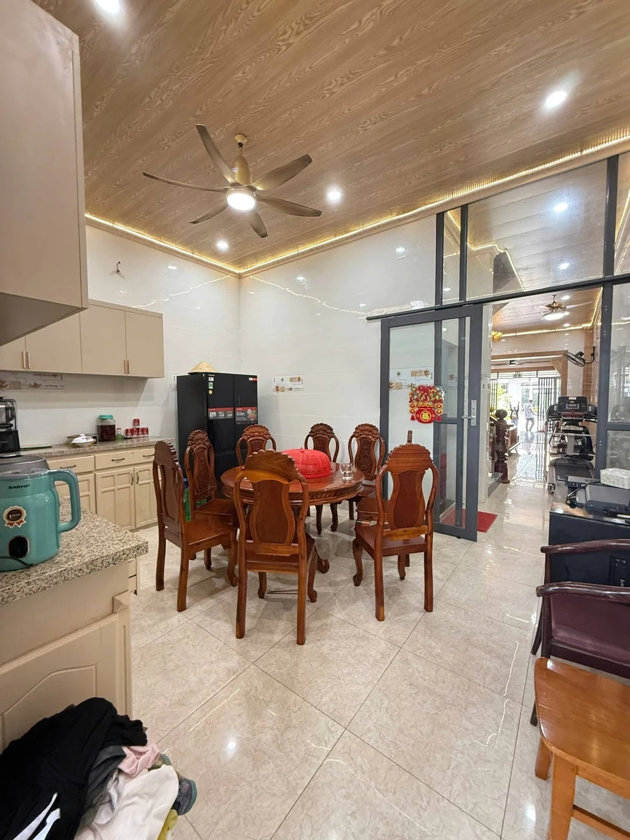 Bán nhà phố 100m² 2PN Rạch Giá An Giang 3.25 tỷ - Ảnh thu nhỏ 4