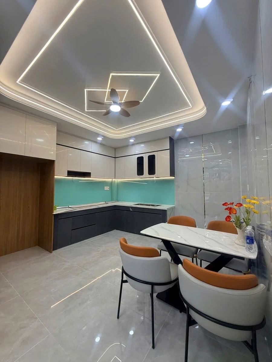 Bán nhà 4.5x12m 1 trệt 1 lửng 3 lầu Mã Lò Quận 12 - Ảnh thu nhỏ 4