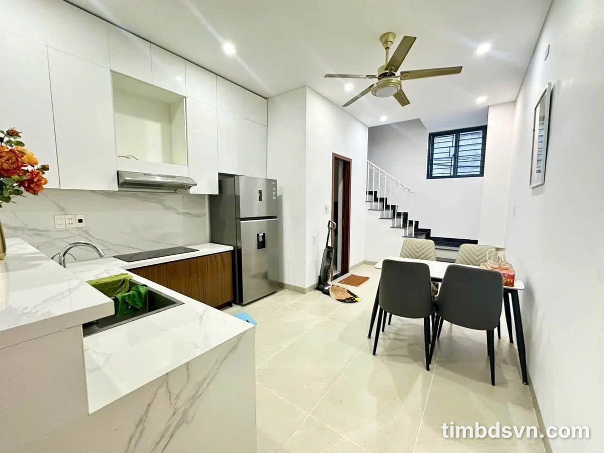 Bán nhà 3 tầng 60m² 4PN 4WC kiệt Tô Hiếu - Ảnh thu nhỏ 2