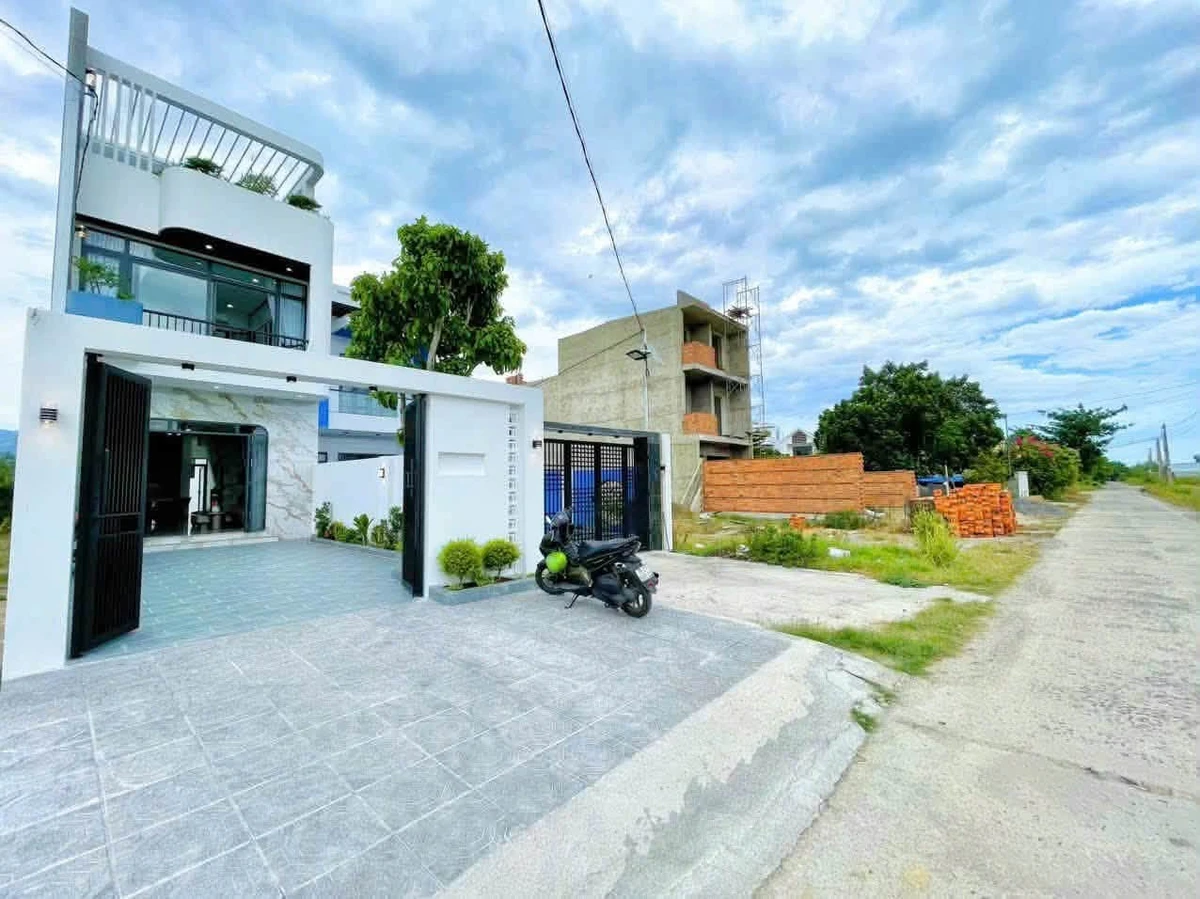 Bán nhà 3 tầng 148m² Diên Sơn Khánh Hòa 3,68 tỷ - Ảnh thu nhỏ 2