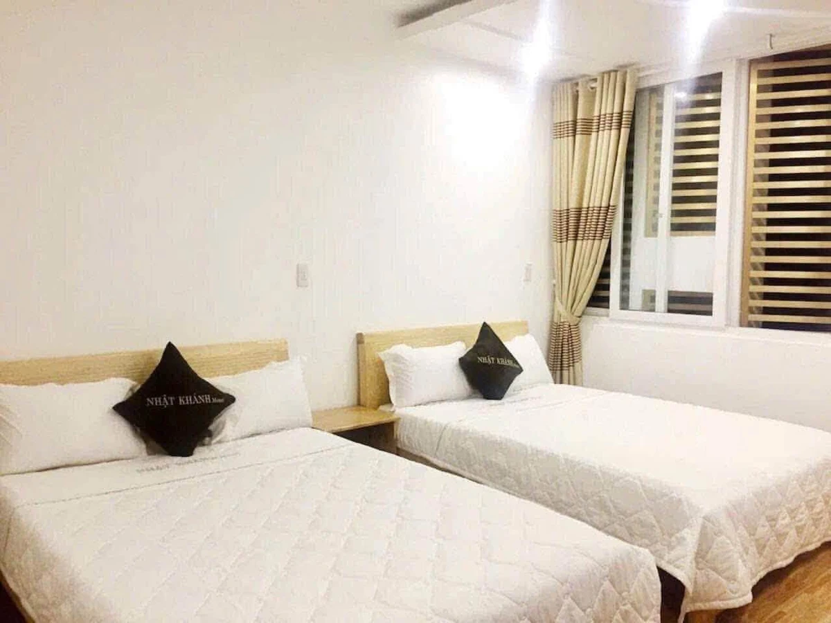 Bán khách sạn 4 tầng 14 phòng, 116m2, đường Tùng Thiện Vương, Huế, 6 tỷ - Ảnh 1