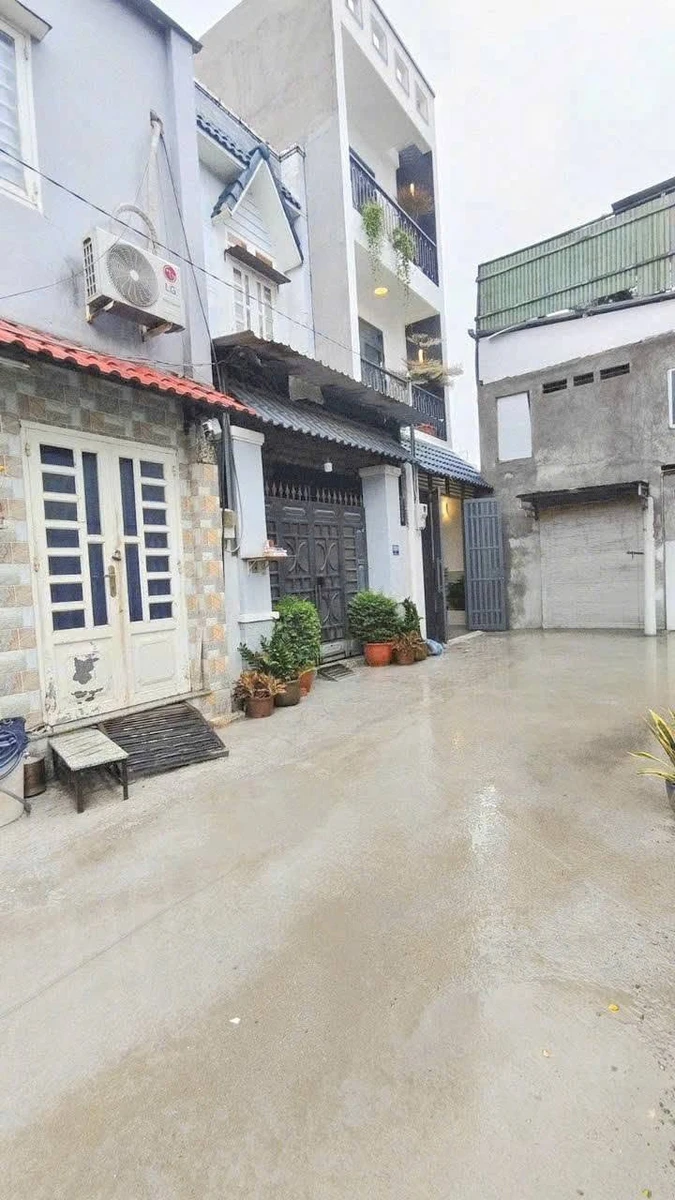 Bán nhà 4PN 60m² sổ hồng Đường 35 Hiệp Bình - Ảnh 1