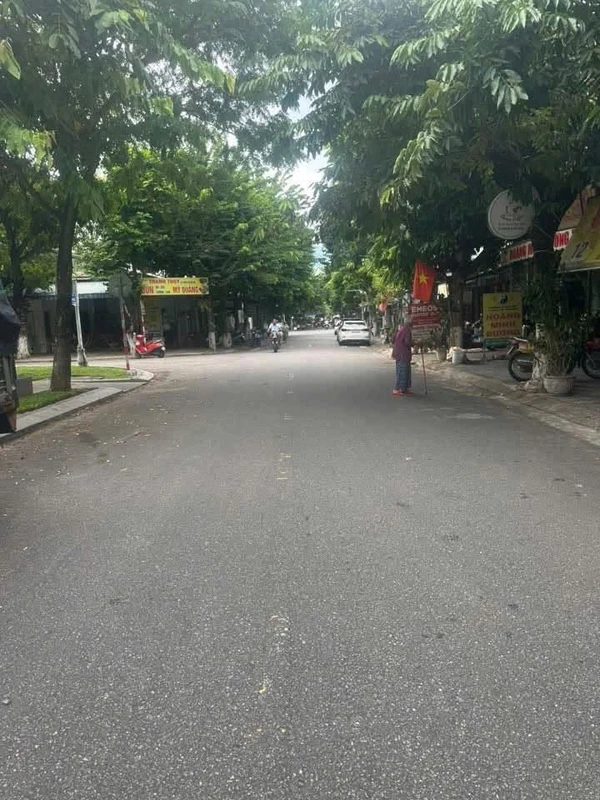 Bán đất 80m2 mặt tiền đường Đặng Văn Ngữ, Đà Nẵng