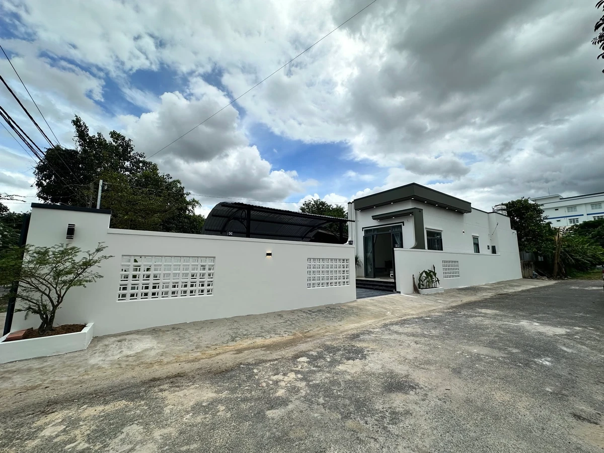 Nhà sân vườn 2 mặt tiền 142,5m² Long Hoa, Tây Ninh 1,45 tỷ - Ảnh thu nhỏ 3