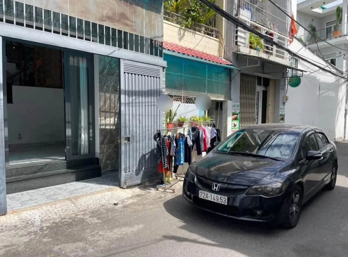 Bán nhà hẻm 45m2, 2 phòng ngủ 4,3 tỷ Vũng Tàu - Ảnh thu nhỏ 2