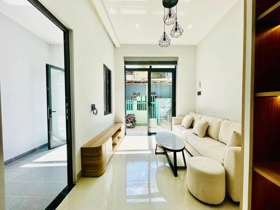 Bán nhà 2 tầng 3PN 53,9m² đường Nguyễn Bá Loan Quảng Ngãi - Ảnh thu nhỏ 3