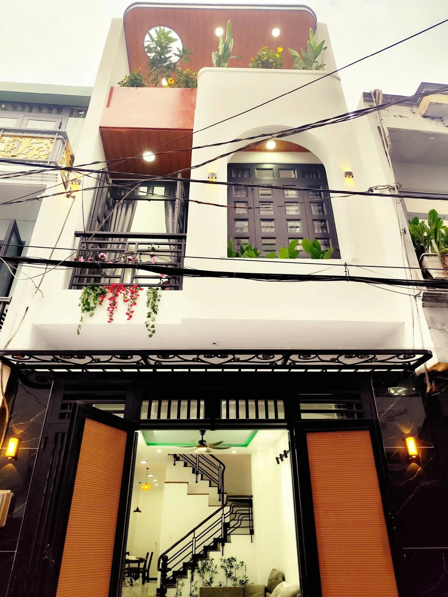 Bán nhà biệt thự mini 76,6m² 4PN full nội thất, hẻm ô tô, Bình Tân, 6,95 tỷ - Ảnh 1