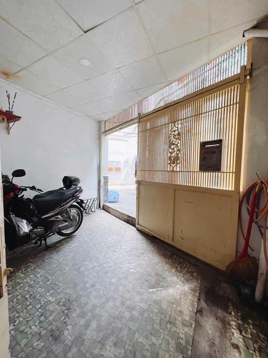 Bán nhà hẻm 243 Hoàng Diệu, Quận 4 – 54m², 2PN, giá 4,6 tỷ TL - Ảnh 1